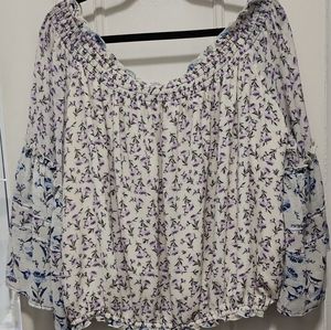 Free people Bell sleeves on or off shoulder blouse